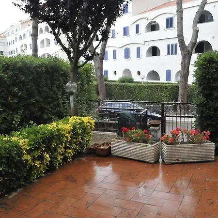 Villa Anna Baia Domizia